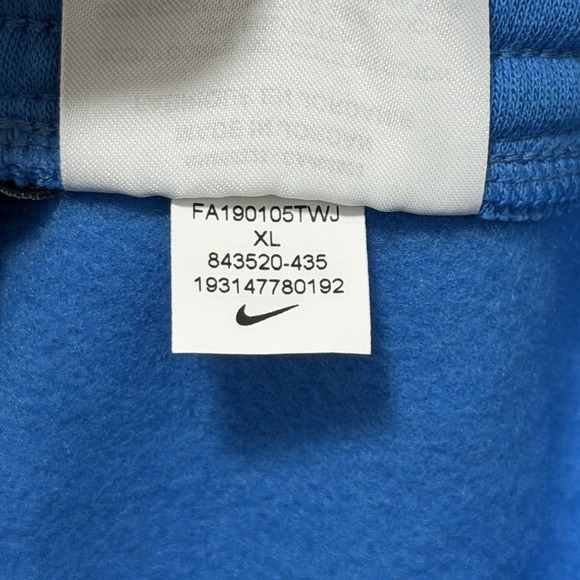 Nike Sportswear Tech Fleece Swoosh Drawstring Shorts Size XL Blue Athletic NWT - Picture 8 of 8